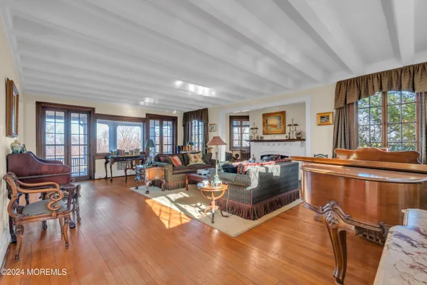 $2,250,000 | 44 West Twin Road, Highlands, NJ 07732