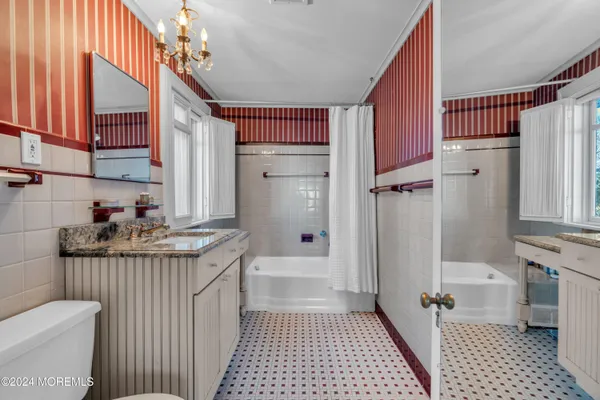 $2,250,000 | 44 West Twin Road, Highlands, NJ 07732