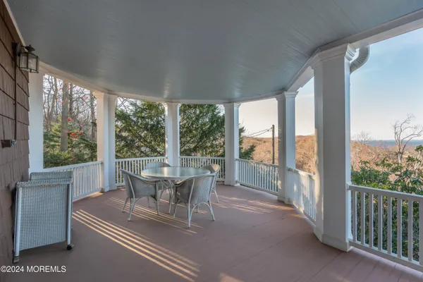 $2,250,000 | 44 West Twin Road, Highlands, NJ 07732