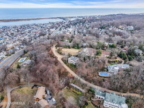 $2,250,000 | 44 West Twin Road, Highlands, NJ 07732