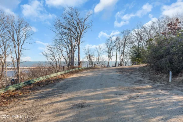 $2,250,000 | 44 West Twin Road, Highlands, NJ 07732