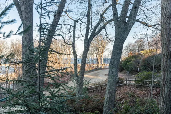 $2,250,000 | 44 West Twin Road, Highlands, NJ 07732