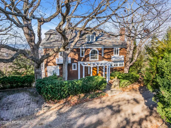 $2,250,000 | 44 West Twin Road, Highlands, NJ 07732