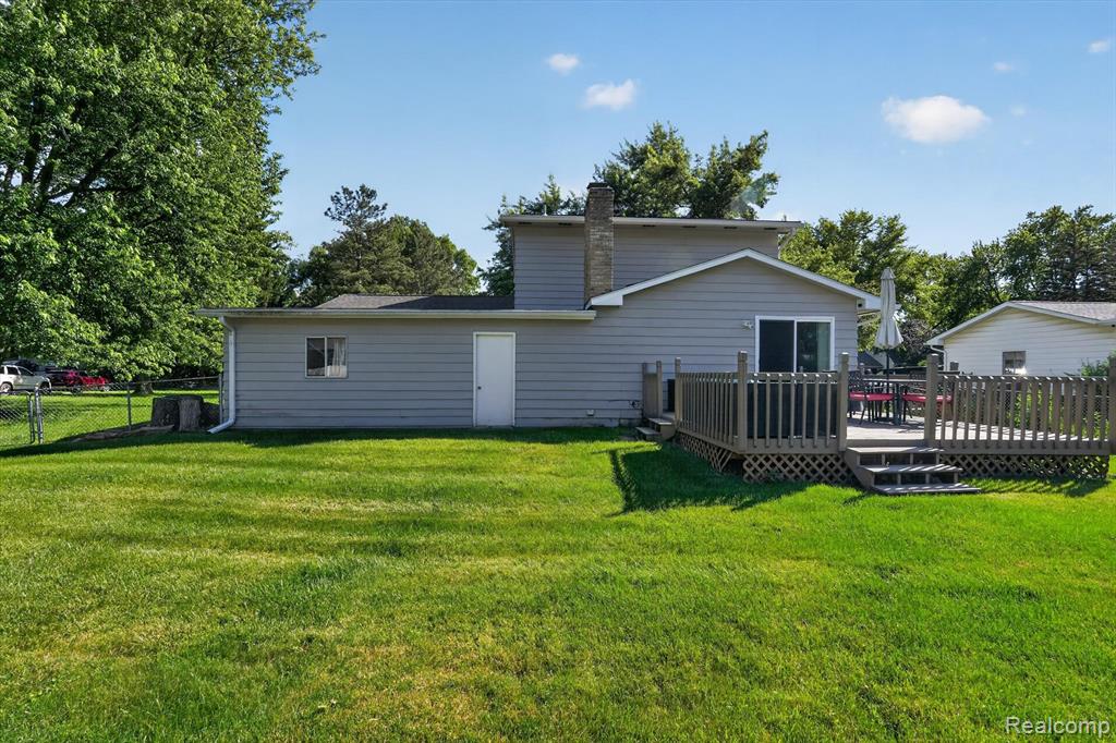 5521 Independence Colony Road Grand Blanc, MI 48439 - Photo 43 of 45