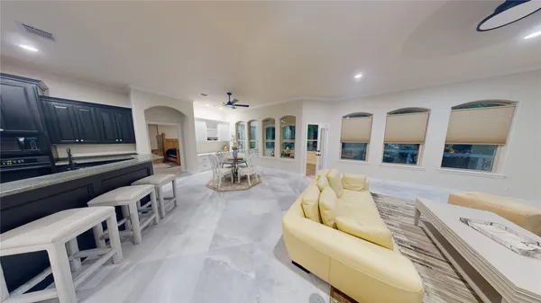 $3,100 | 119 April Waters Drive West, Conroe, TX 77356