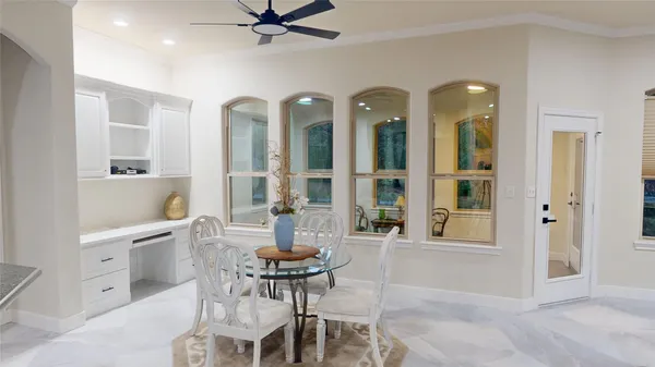 $3,100 | 119 April Waters Drive West, Conroe, TX 77356