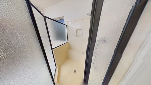 $3,100 | 119 April Waters Drive West, Conroe, TX 77356