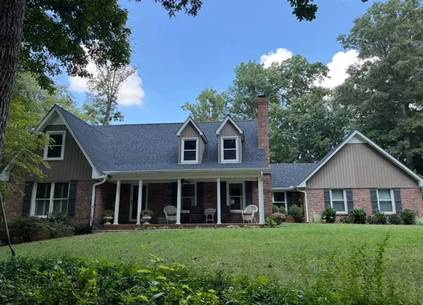 $585,000 | 201 Hickory Boulevard, McMinnville, TN 37110