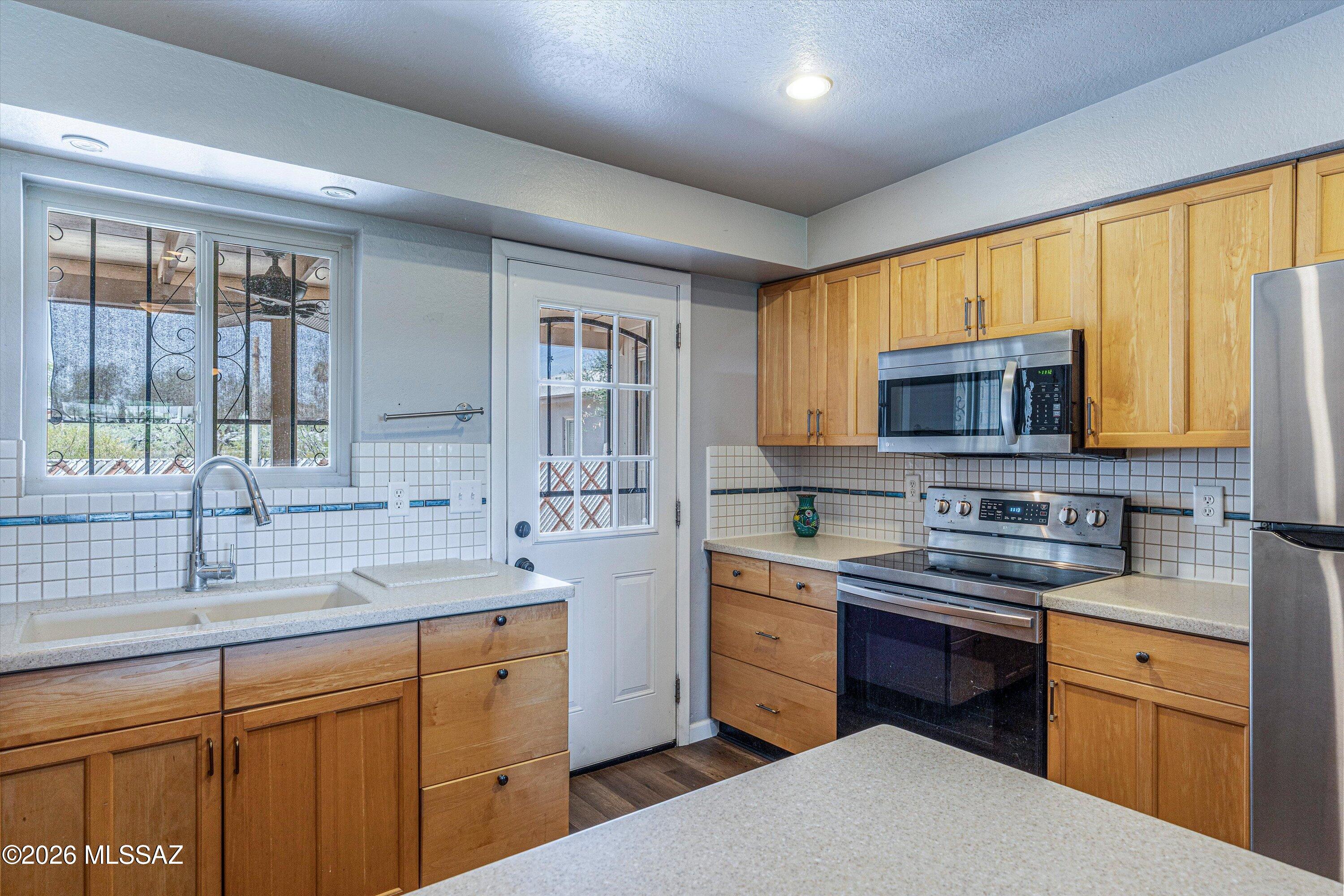 3352 East Fort Lowell Road Tucson, AZ 85716 - Photo 14 of 32