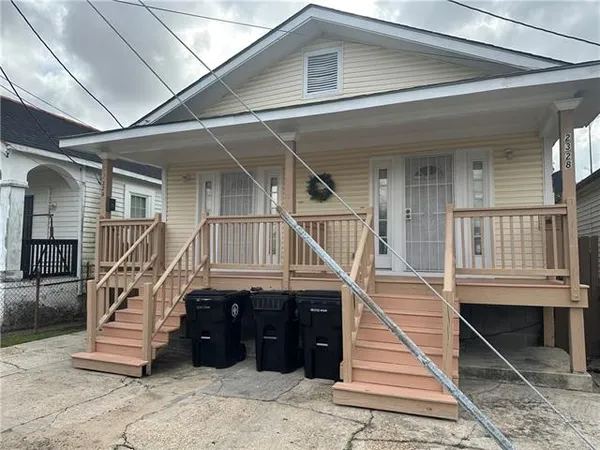 $1,250 | 2328 Mandeville Street, New Orleans, LA 70117