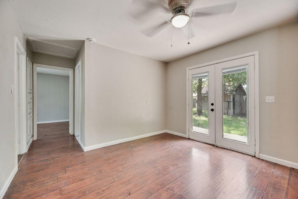 4008 Springdale Road Haltom City, TX 76111 - Photo 11 of 18