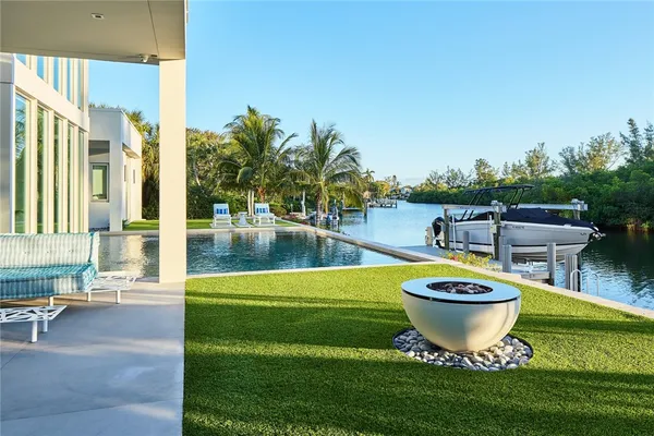$6,575,000 | 4561 Pebble Bay South, Unit BAY, Vero Beach, FL 32963