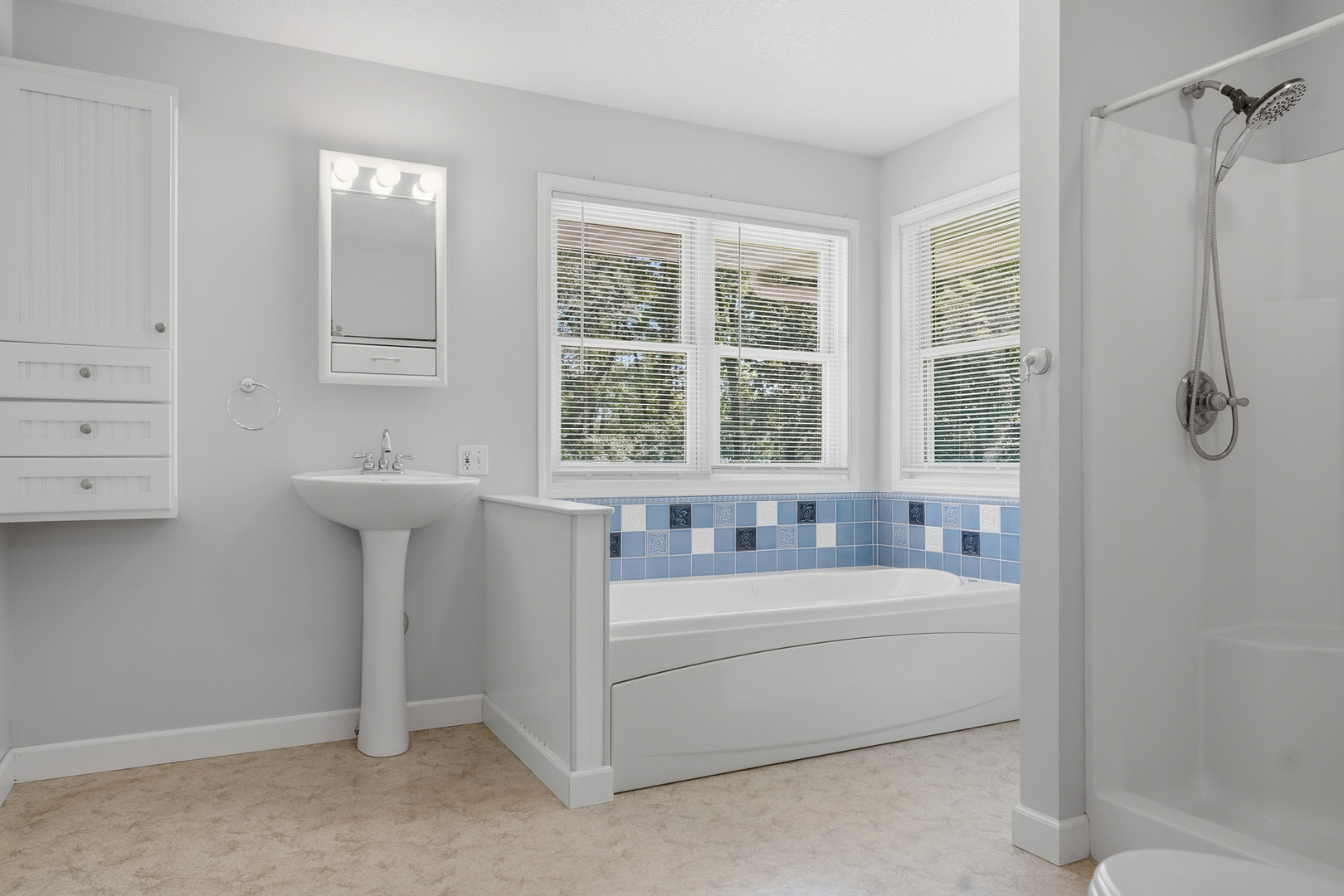 15207 Henry Road Morrison, IL 61270 - Photo 15 of 54