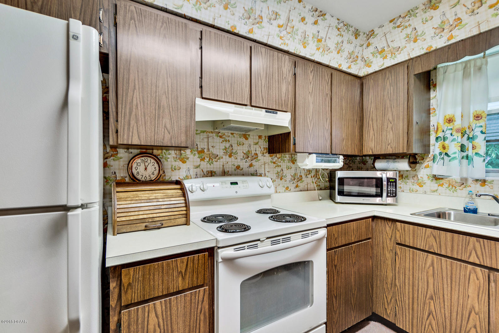 2162 Nottingham Road South Daytona, FL 32119 - Photo 24 of 32 2162 Nottingham Rd-37