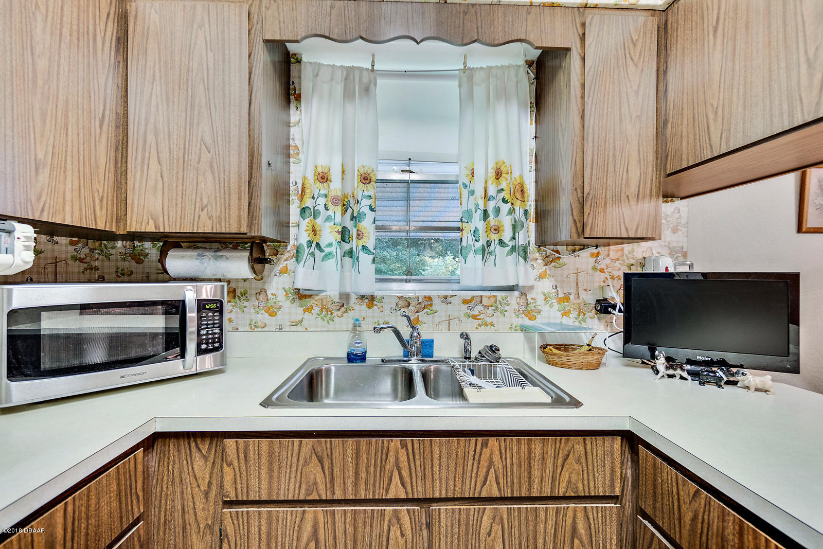 2162 Nottingham Road South Daytona, FL 32119 - Photo 25 of 32 2162 Nottingham Rd-38