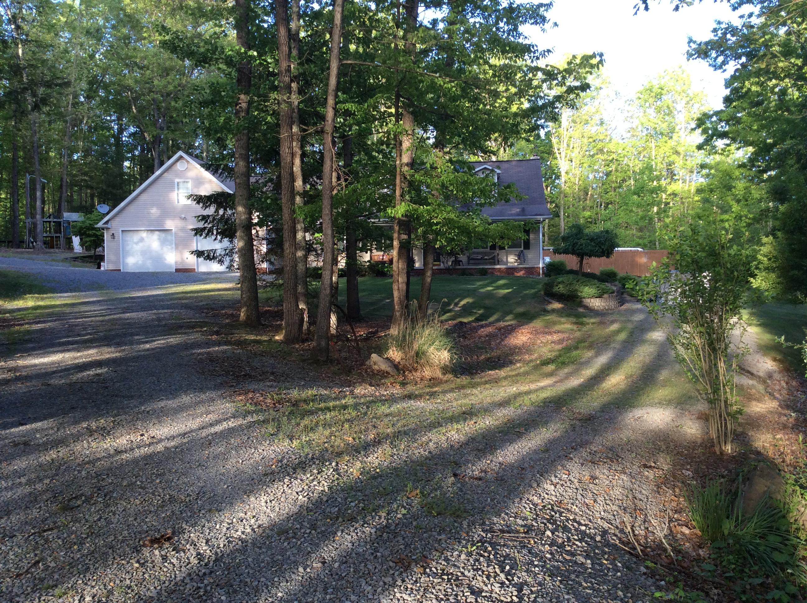 276 Henson Road Crawley, WV 24931 - Photo 10 of 45 Gallery Image 10