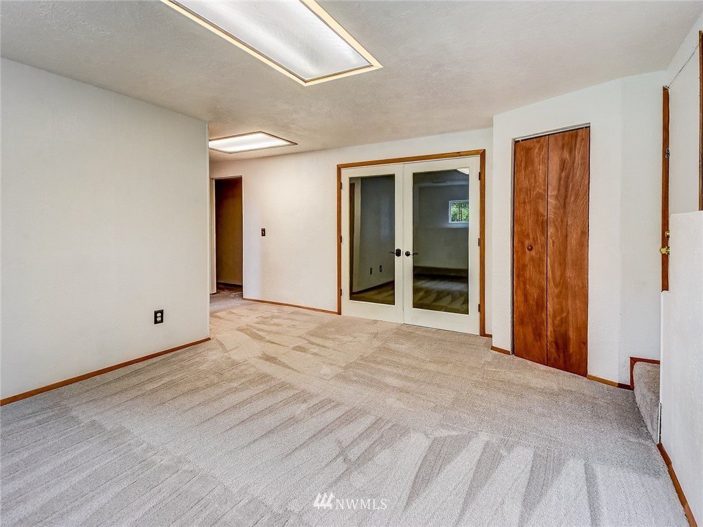 16223 Southeast 136th Street Renton, WA 98059 - Photo 15 of 25 Gallery Image 15