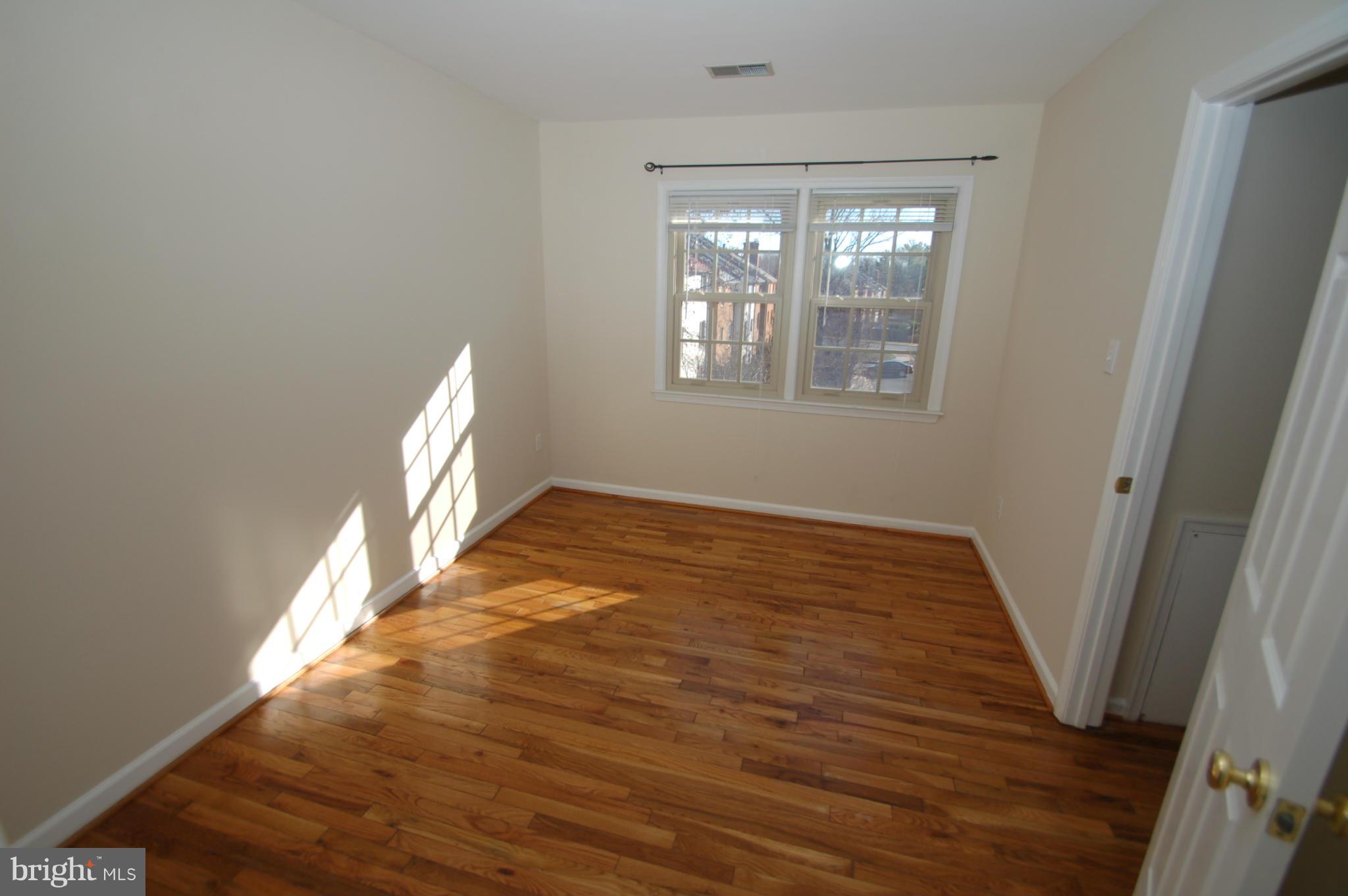 8443 Lakinhurst Lane Springfield, VA 22152 - Photo 20 of 30 Thrid Bedroom