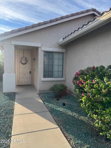 $1,950 | 39531 North White Tail Lane, Anthem, AZ 85086