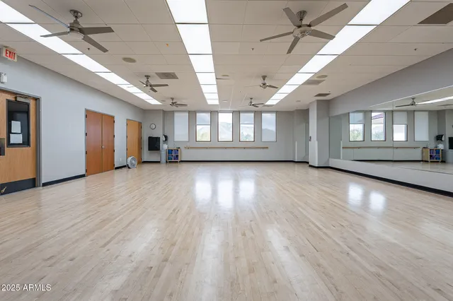 $1,950 | 39531 North White Tail Lane, Anthem, AZ 85086