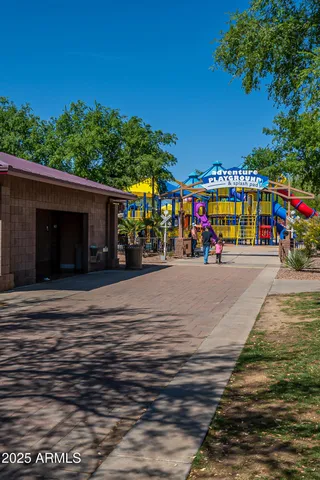 $1,950 | 39531 North White Tail Lane, Anthem, AZ 85086