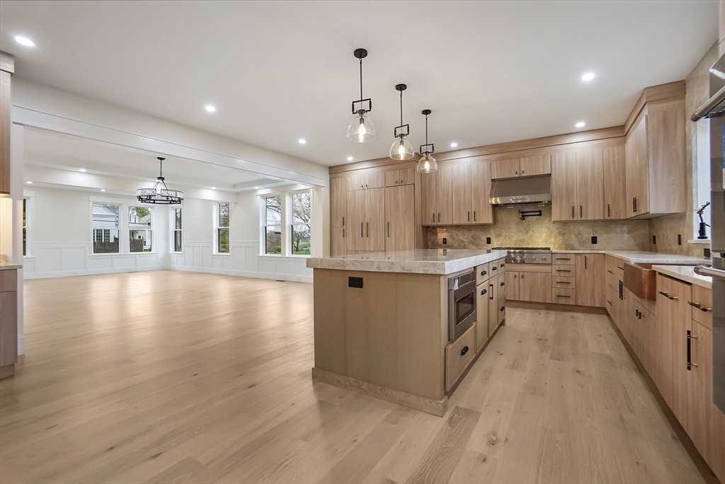 2 Atherton Road Winchester, MA 01890 - Photo 11 of 38
