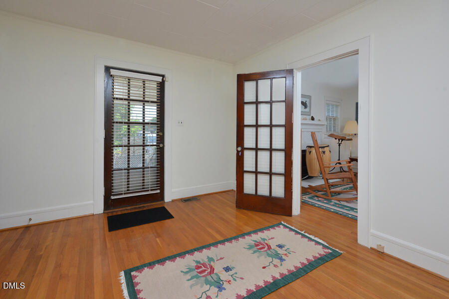 1814 Chapel Hill Road Durham, NC 27707 - Photo 9 of 33