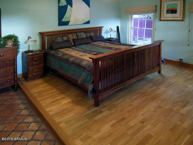 310 West Almeria Road Phoenix, AZ 85003 - Photo 18 of 34 MasterBR5_310WAlmeria