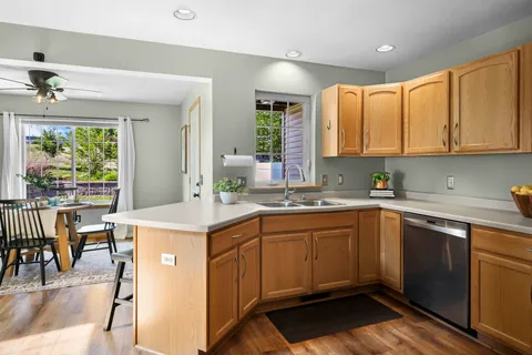 $395,000 | 2234 Buckingham Road, Stoughton, WI 53589