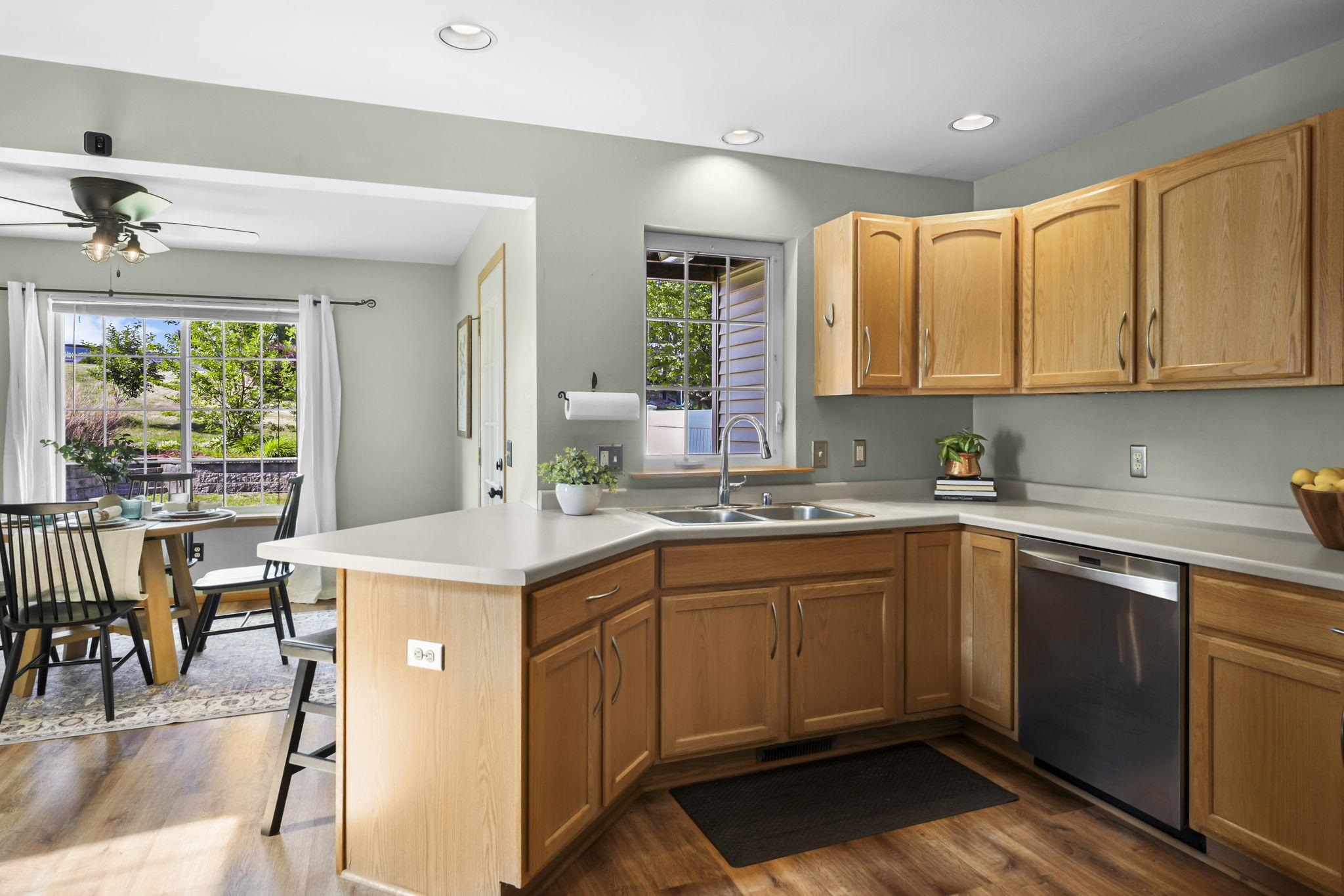 2234 Buckingham Road Stoughton, WI 53589 - Photo 10 of 53