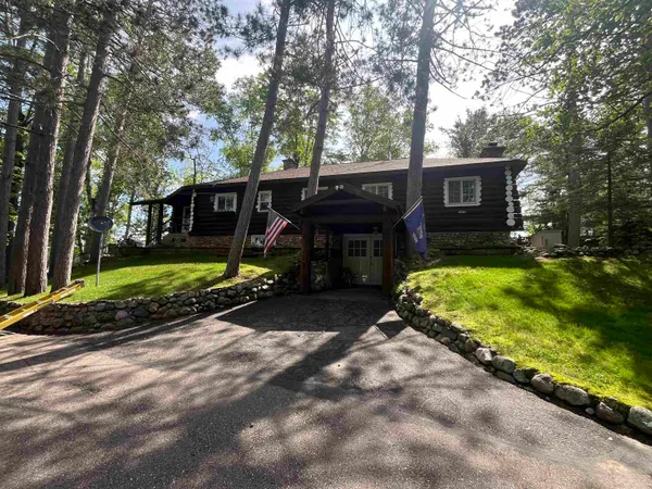 $509,900 | 15670 South Big Island Lane, Mountain, WI 54149