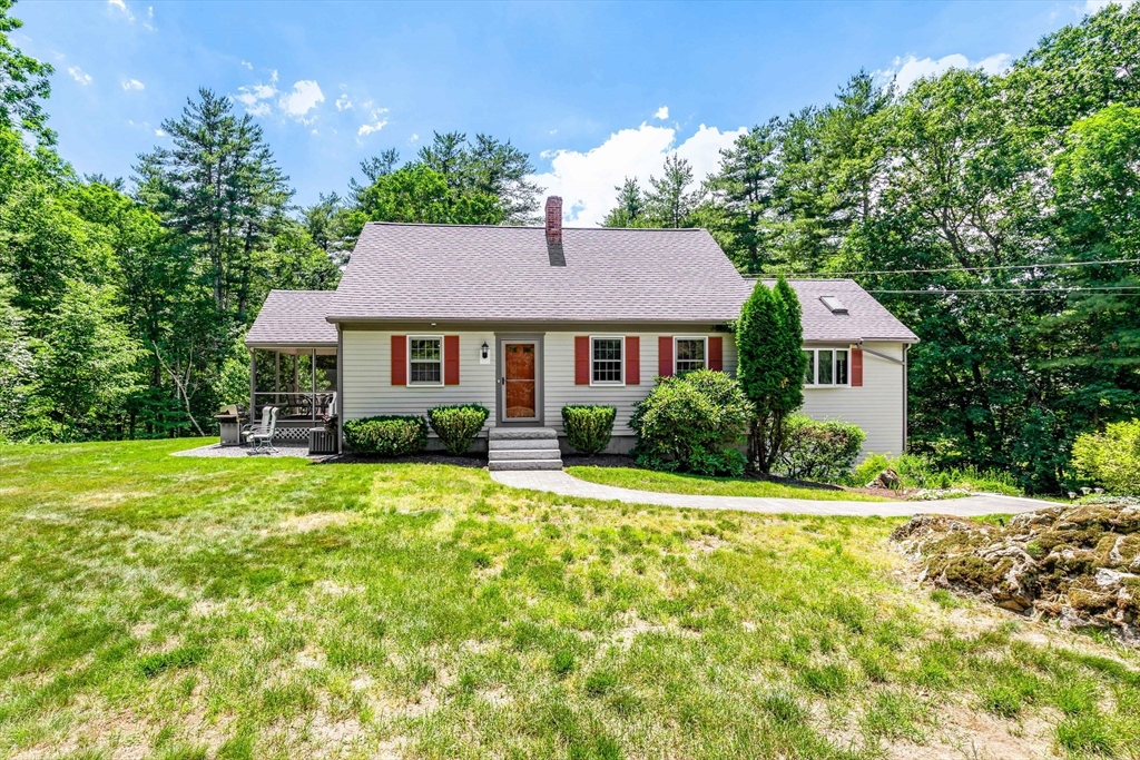 9 Isabelle Circle Rowley, MA 01969 - Photo 30 of 35