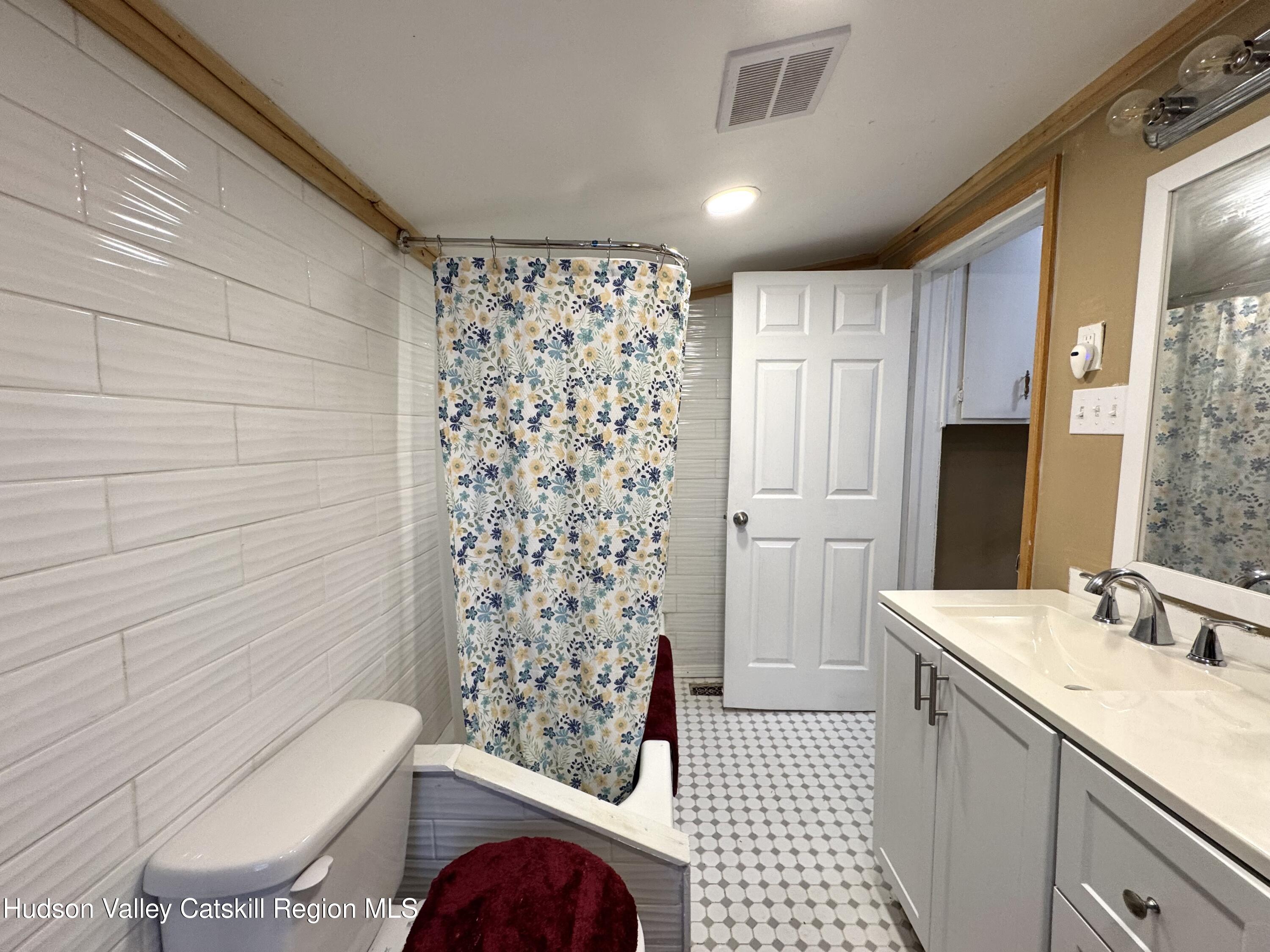 214 County Route 67 Catskill, NY 12414 - Photo 13 of 21 15