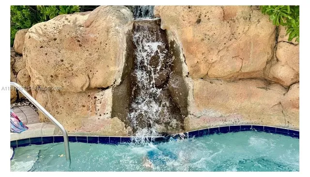 $820,000 | 6301 Northwest 109th Avenue, Doral, FL 33178