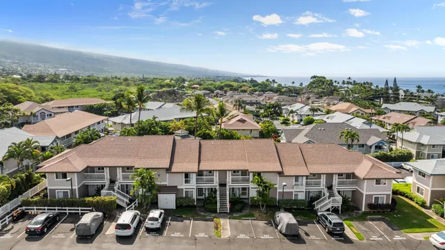 $555,000 | 75-6081 Alii Drive, Unit V106, Kailua-Kona, HI 96740