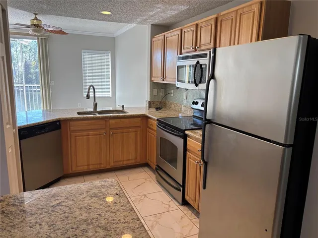 $2,395 | 5552 Bentgrass Drive, Unit 7102, Sarasota, FL 34235