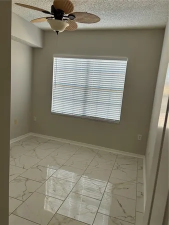 $2,095 | 5552 Bentgrass Drive, Unit 7102, Sarasota, FL 34235
