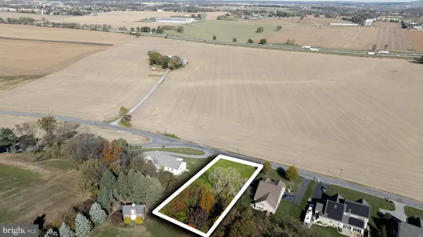 a view of roof and window