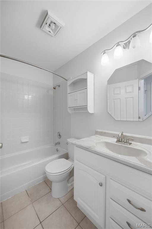 4420 Raven Point High Ridge, MO 63049 - Photo 15 of 45 Gallery Image 15