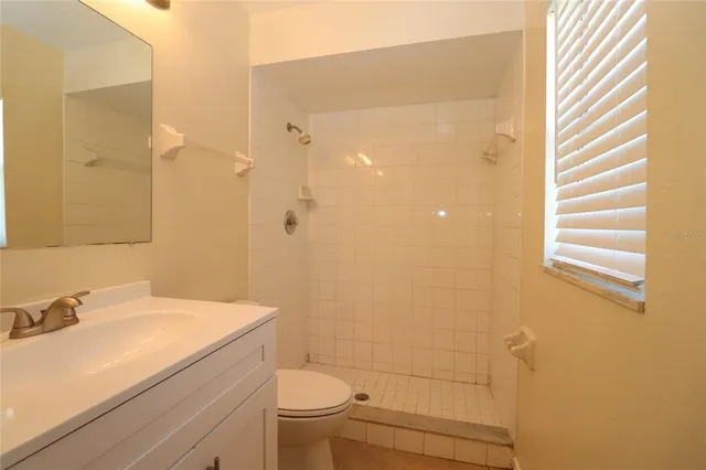 $2,000 | 3995 Macdonough Avenue, Orlando, FL 32809