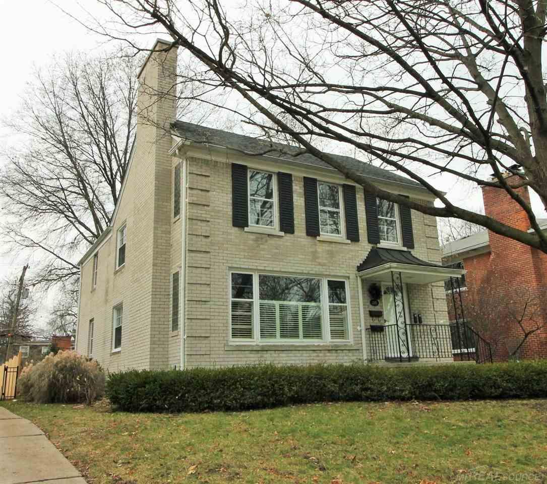 735 Harcourt Road, Unit 737 Grosse Pointe Park, MI 48230 - Photo 2 of 55