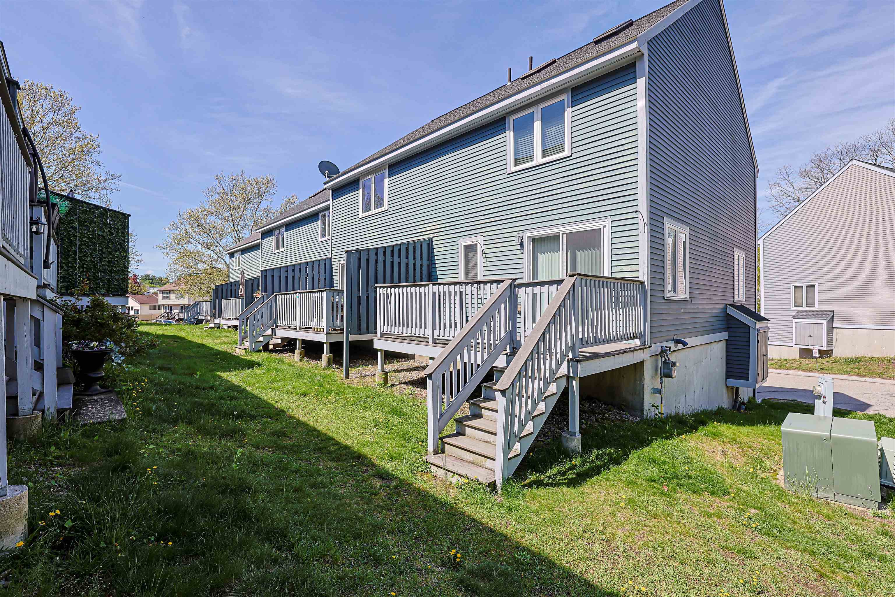 11 Valley W Way Manchester, NH 03102 - Photo 27 of 32