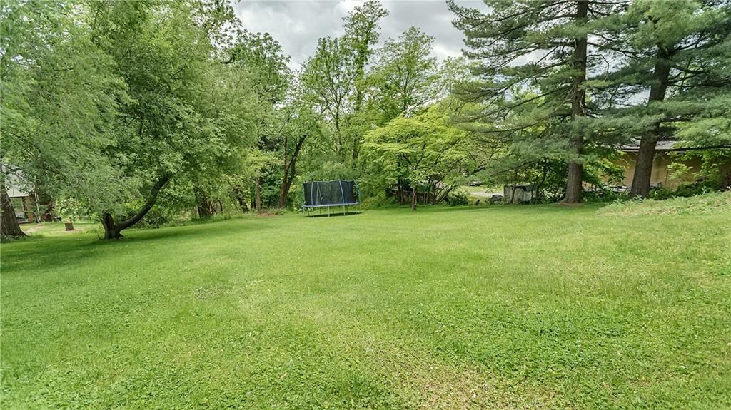 6927-6929 Shannon Road Verona, PA 15147 - Photo 12 of 23 Exterior Rear Yard