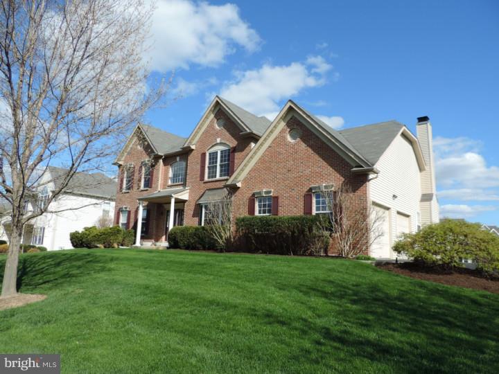 3226 Riding Court Chalfont, PA 18914 - Photo 1 of 25 Gallery Image 1