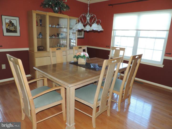 3226 Riding Court Chalfont, PA 18914 - Photo 7 of 25 Gallery Image 7