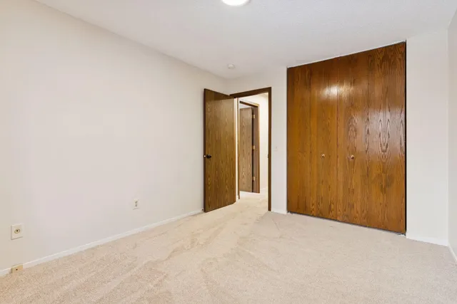 $179,900 | 4009 Heritage Hills Drive, Unit 202, Bloomington, MN 55437