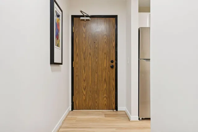 $179,900 | 4009 Heritage Hills Drive, Unit 202, Bloomington, MN 55437