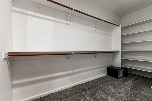 $2,400 | 20944 North 94th Lane, Peoria, AZ 85382