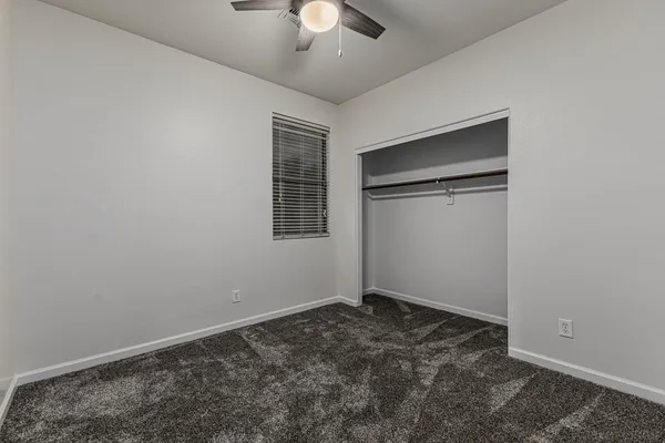 $2,400 | 20944 North 94th Lane, Peoria, AZ 85382