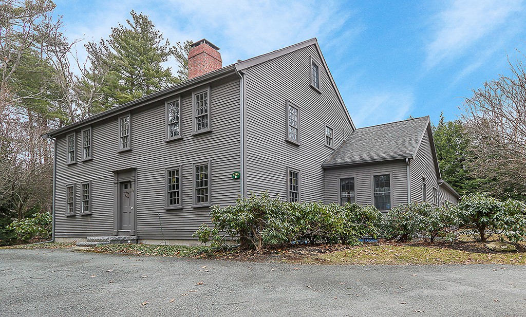 34 Bemis Road Dedham, MA 02026 - Photo 1 of 23 Gallery Image 1
